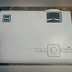 Home theater projector